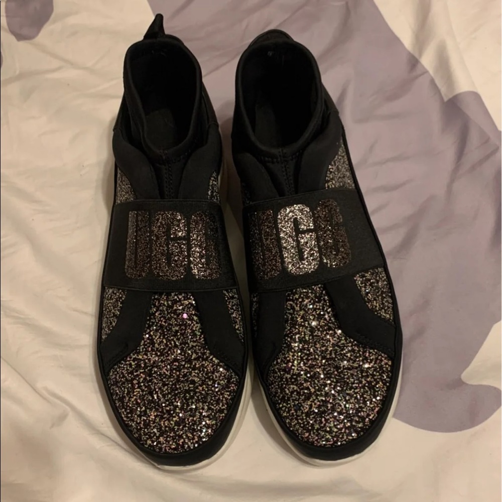 UGG Sneakers